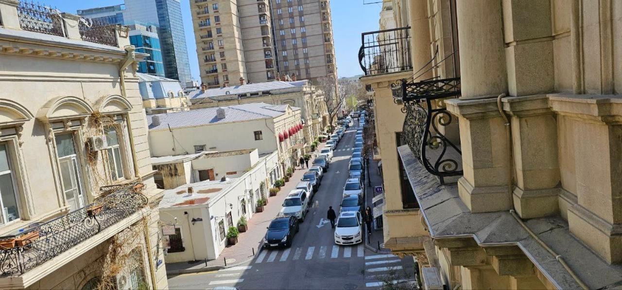 Pilot City Hotel Baky Esterno foto