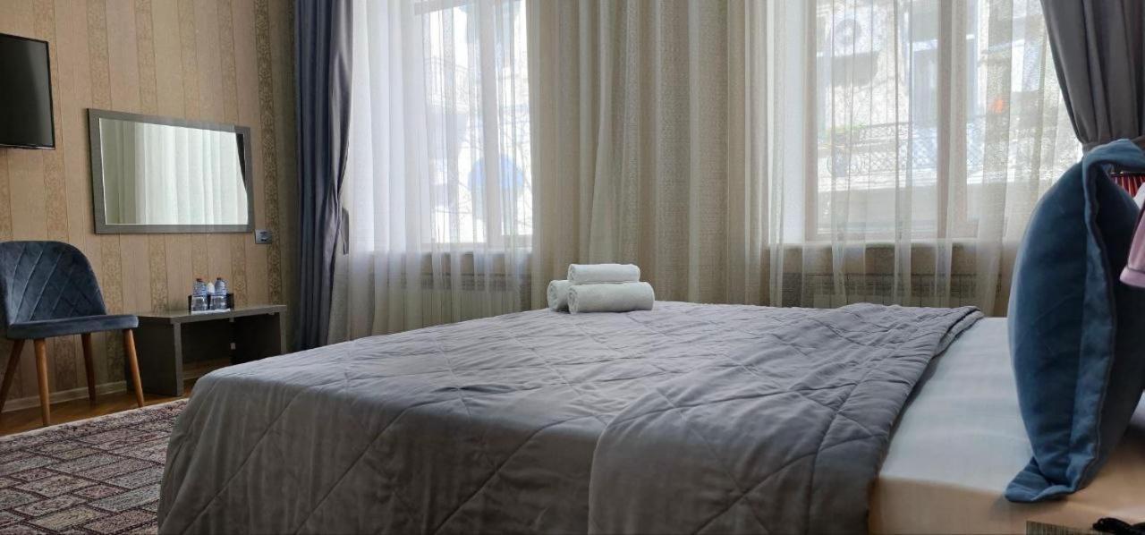 Pilot City Hotel Baky Esterno foto