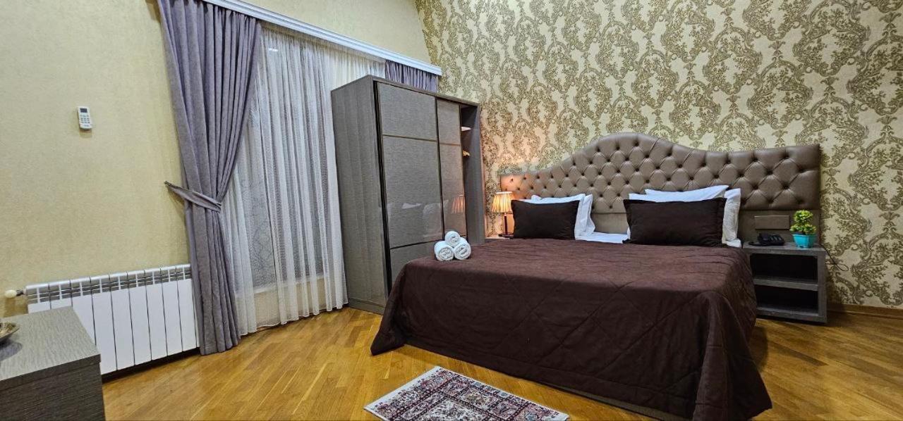 Pilot City Hotel Baky Esterno foto