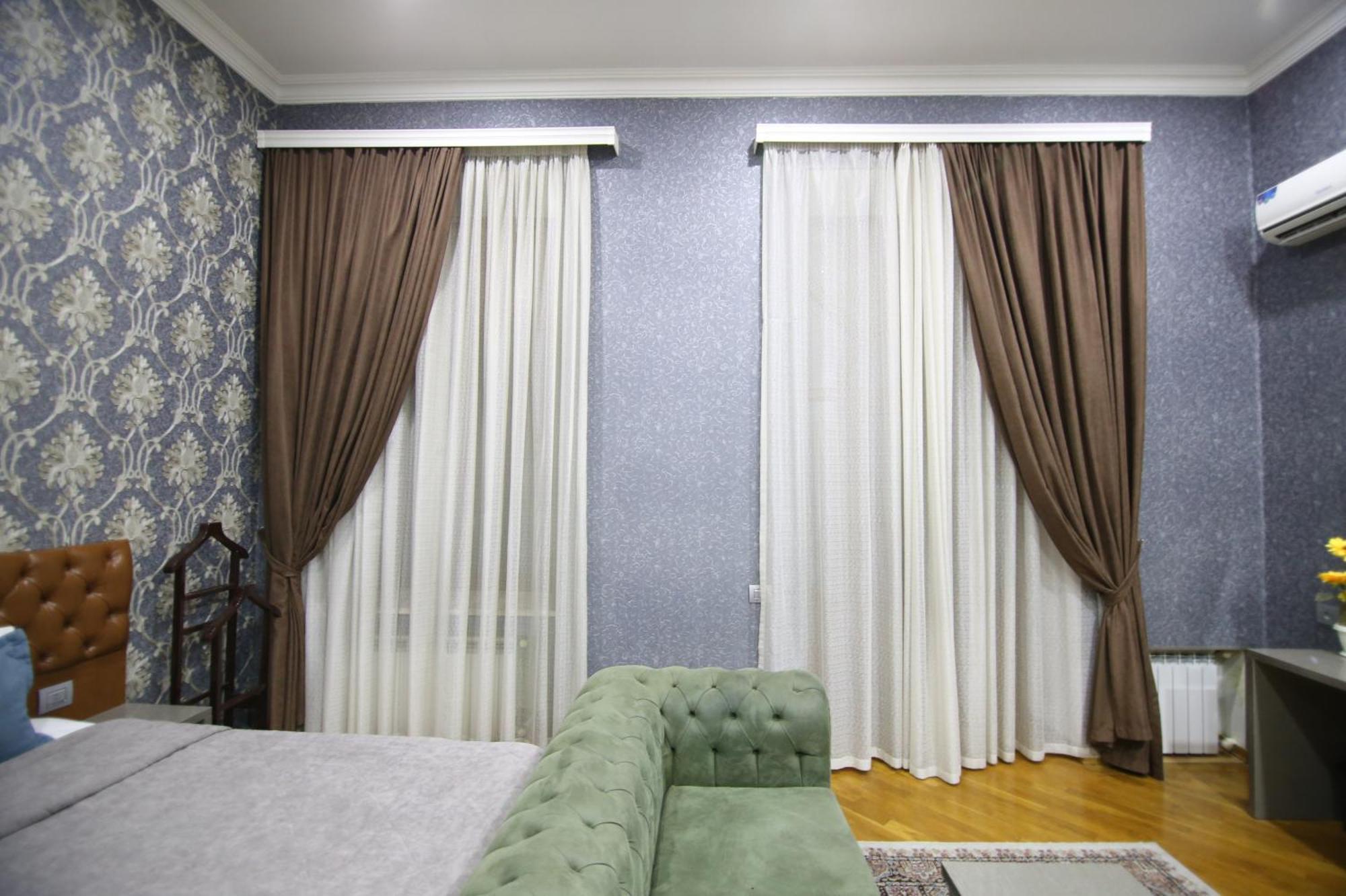Pilot City Hotel Baky Esterno foto